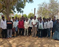 పెద్ద చెరువు తూము మరమ్మతులు చేపట్టాలి 