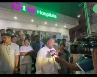 మంత్రి అడ్లూరికి తప్పిన ప్రమాదం 