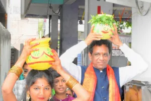 అల్పోర్స్ పాఠశాలలో ఘనంగా బోనాల ఉత్సావం 