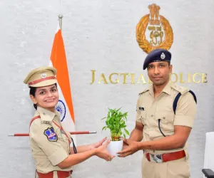 బాధ్యతలు స్వికరించిన అదనపు ఎస్పీ శేషాద్రిని రెడ్డి 