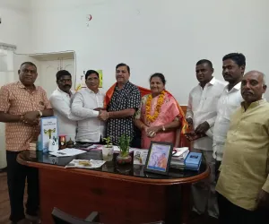 ఐయంఏ రాష్ట్ర మహిళా అధ్యక్షురాలికి ఘన సన్మానం 