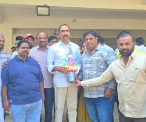 99 టివి క్యాలెండర్ ను ఆవిష్కరించిన ఎమ్మెల్యే సంజయ్ కుమార్ 