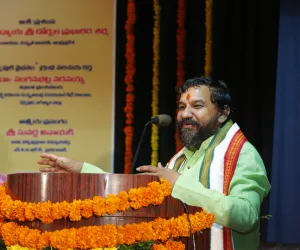 డిజిటల్ వేదిక పై శరత్ కుమార్ మేధో విలాసం 