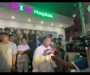 మంత్రి అడ్లూరికి తప్పిన ప్రమాదం 