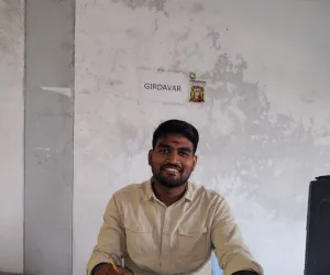 బీర్పూర్ తహసీల్దార్ ఆఫీస్ లో ఏసిబి దాడి 