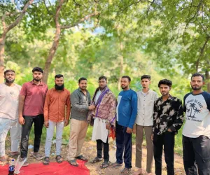 డిసిసి మైనార్టీ చేర్మెన్ నయమ్ కు ఘనంగా సన్మానం 